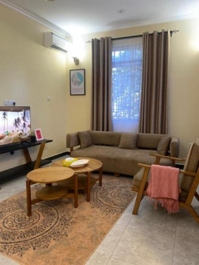 Raha Cozy Haven Ivy Apartment